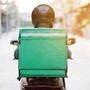 Roma, rider picchiato a bastonate e rapinato di bici e incasso