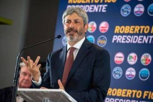 Campania, Roberto Fico proclamato presidente della Regione: &quot;Il faro sarà l'etica pubblica&quot;