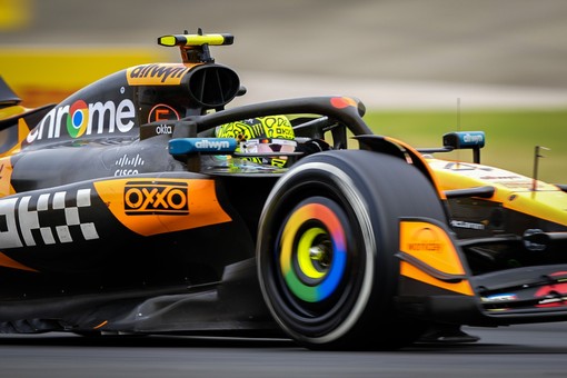 Norris vince Gp Ungheria su Piastri e Russell, Leclerc 4°
