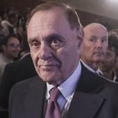 Mastella: "A tutti chiedo di pregare per me. Anche io sono malato, spero di farcela" Mastella: "A tutti chiedo di pregare per me. Anche io sono malato, spero di farcela"