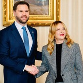 Incontro Meloni-Vance a Milano, confermato rapporto strategico Italia-Usa Incontro Meloni-Vance a Milano, confermato rapporto strategico Italia-Usa