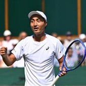Chi è Shintaro Mochizuki, l'avversario di Sinner a Wimbledon (che ha già battuto Alcaraz) Chi è Shintaro Mochizuki, l'avversario di Sinner a Wimbledon (che ha già battuto Alcaraz)