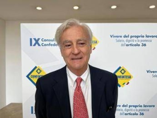 Lavoro, Rinaldi (Fn): "Per aumentare salari necessario recuperare produttività" Lavoro, Rinaldi (Fn): "Per aumentare salari necessario recuperare produttività"