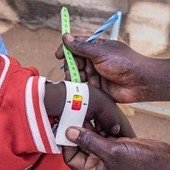 Save the Children: 1 bambino su 4 sotto i 5 anni, nel mondo, soffre di grave povertà alimentare