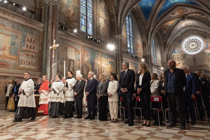 Mattarella “San Francesco ci insegna colpa più grande uccidere in nome Dio”