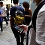 Scuola, divieto cellulari in classe: il 76% degli italiani è d'accordo