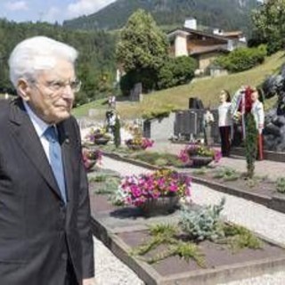 Mattarella: &quot;Contro attese dell'umanità sparare su luoghi di preghiera e dove si distribuisce acqua&quot;