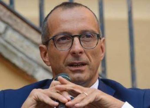 Matteo Ricci interrogato dai pm: &quot;Ribadita mia estraneità, torno a fare campagna elettorale&quot;