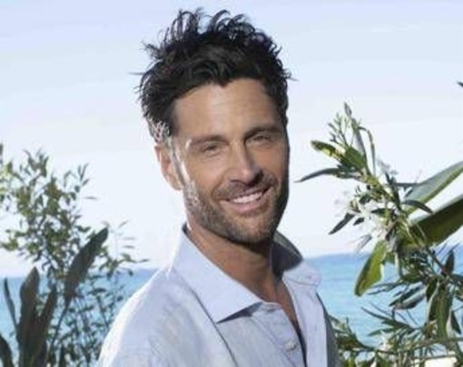 Filippo Bisciglia: "In 'Temptation Island e poi e poi...' ci saranno ribaltoni clamorosi, e poi... debutto a teatro!" Filippo Bisciglia: "In 'Temptation Island e poi e poi...' ci saranno ribaltoni clamorosi, e poi... debutto a teatro!"