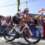 Pogacar fa 100 al Tour, Van der Poel resta maglia gialla