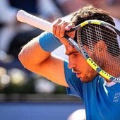 Alcaraz e l'infortunio: "Guardo miei rivali giocare, ma io non posso..." Alcaraz e l'infortunio: "Guardo miei rivali giocare, ma io non posso..."