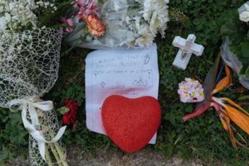 Omicidio Sara Campanella, il dolore della mamma: &quot;Era il nostro sole, ora c'è il buio&quot;