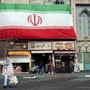 Iran, i falchi di Teheran invocano la bomba atomica: "E' il momento giusto"