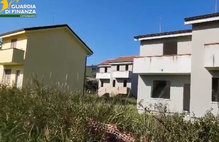‘Ndrangheta, confisca definitiva da 162 milioni a 3 imprenditori nel catanzarese ‘Ndrangheta, confisca definitiva da 162 milioni a 3 imprenditori nel catanzarese