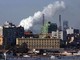Ex Ilva Taranto, incendio sull'escavatore: operaio scappa e riporta fratture multiple Ex Ilva Taranto, incendio sull'escavatore: operaio scappa e riporta fratture multiple