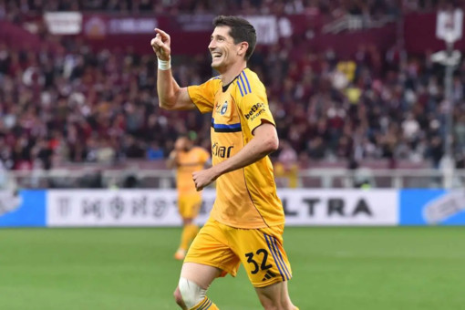 Gol e spettacolo alla Unipol Domus, Cagliari-Pisa finisce 2-2