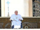 Papa Francesco, Vaticano: &quot;Convalescenza continua, infezione ancora presente in lieve riduzione&quot;