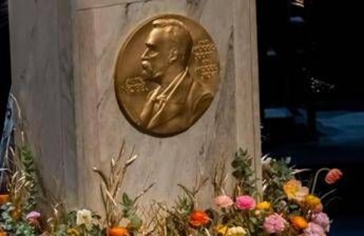 Oggi il Nobel per la Letteratura, l'Europa è la favorita dopo la vittoria di Han Kang