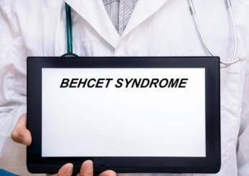 Giornata sindrome Behçet, esperto: "Oggi possiamo prevenire cecità"