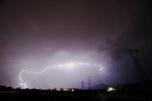 Caldo estremo in pausa, scatta l'allerta temporali: ecco le regioni a rischio