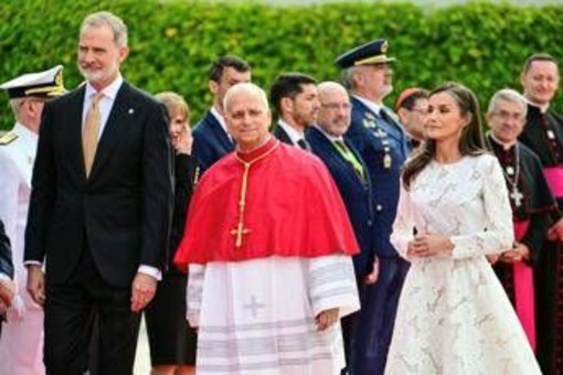 Il Papa a Madrid: "Preoccupato per l'Ucraina, l'Iran  non è una guerra giusta"