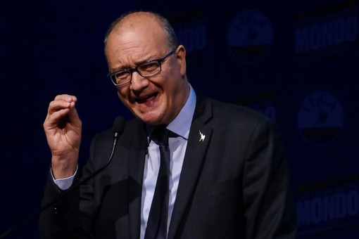 Valditara “Giovani hanno bisogno scuola seria,no a principi tossici ’68”