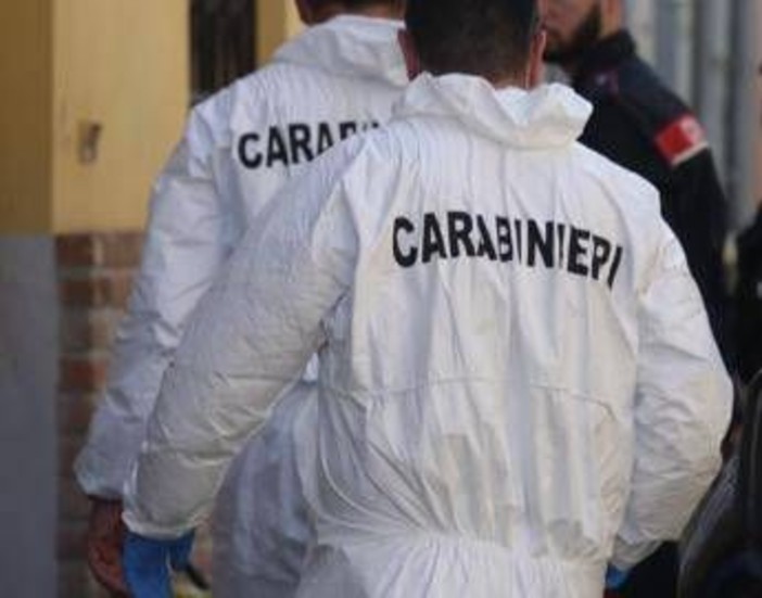 Spara e uccide ladro nel cortile di casa a Cuneo, il legale del 35enne: "È distrutto, gli è caduto il mondo addosso"