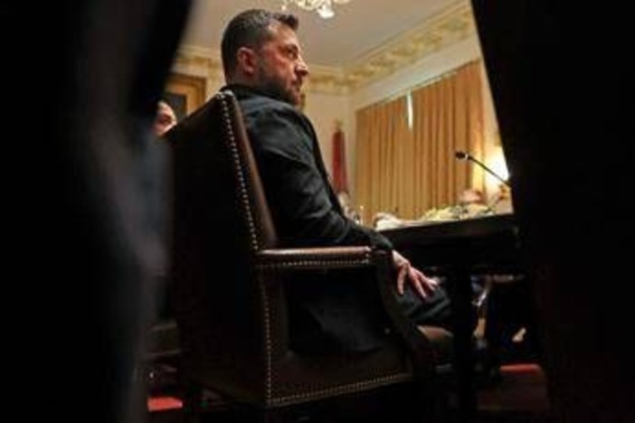 Ucraina, Zelensky chiede 25 sistemi Patriot. Trump: "Con Putin non parlato del Donbass" Ucraina, Zelensky chiede 25 sistemi Patriot. Trump: "Con Putin non parlato del Donbass"