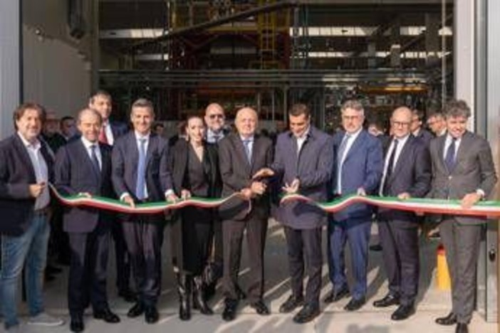 Hera inaugura a Modena impianto riciclo plastiche rigide di Aliplast Hera inaugura a Modena impianto riciclo plastiche rigide di Aliplast