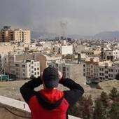 Attacco all'Iran, cosa fa l'Europa: le posizioni di Francia, Gran Bretagna, Spagna Attacco all'Iran, cosa fa l'Europa: le posizioni di Francia, Gran Bretagna, Spagna