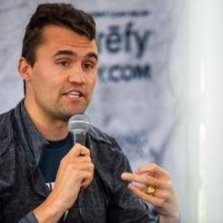&quot;Stava rispondendo alla mia domanda&quot;, la testimonianza dell'ultimo a parlare con Charlie Kirk