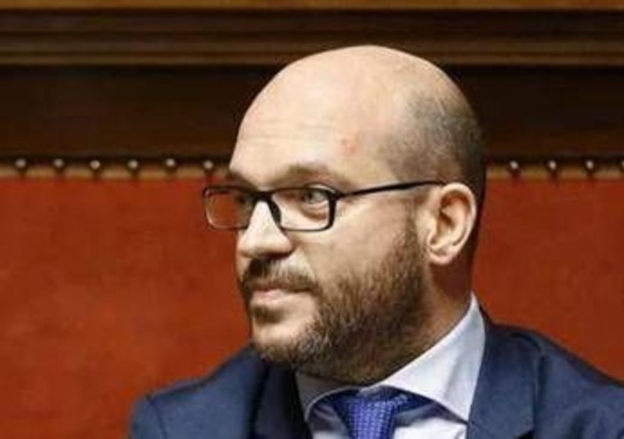 Famiglia, Fontana: "Confronto tra idee è occasione di crescita" Famiglia, Fontana: "Confronto tra idee è occasione di crescita"