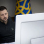 Ucraina, Zelensky “Non consentire alla Russia di ingannare il mondo”