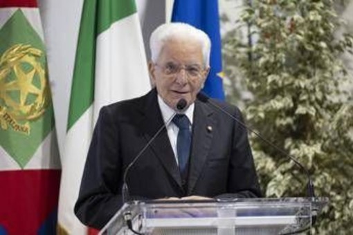 Droga, Mattarella: "Tragedia che richiede impegno corale e costante". Meloni: "Istituzioni unite" Droga, Mattarella: "Tragedia che richiede impegno corale e costante". Meloni: "Istituzioni unite"