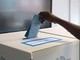 Comunali, ballottaggi in 13 comuni: alle 12 affluenza all'11,88%