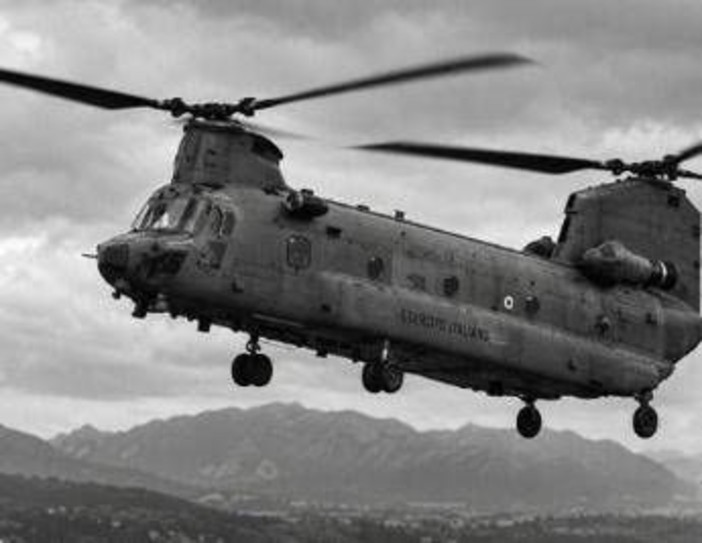 Elicottero militare italiano precipitato in Bosnia, chi sono le vittime: c'è anche una donna Elicottero militare italiano precipitato in Bosnia, chi sono le vittime: c'è anche una donna