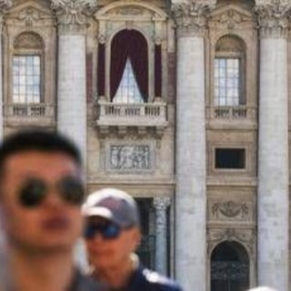 Conclave elegge il nuovo Papa, l'annuncio con l'habemus papam