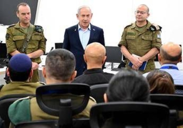 Processo per corruzione a Netanyahu, respinta richiesta di sospensione