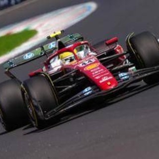 F1, prove libere Gp Monza: Hamilton vola davanti a Leclerc