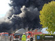 Maxi incendio a Malo, fiamme in una fabbrica di laterizi: "Mantenere chiuse porte e finestre"
