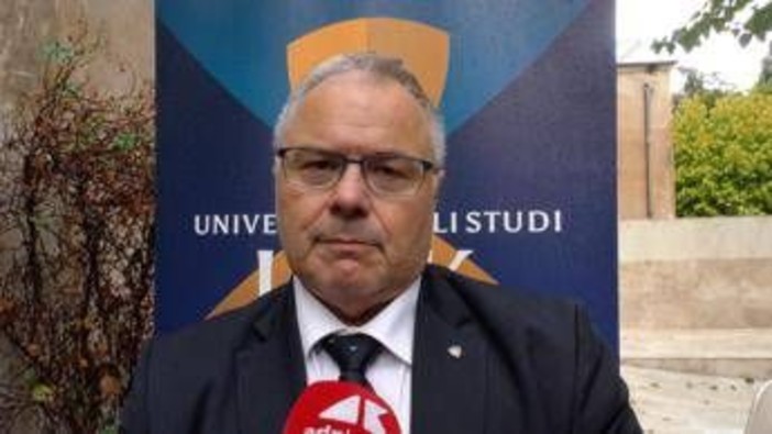 Russo (Link): "Le migliori energie dovrebbero essere dedicate alla politica" Russo (Link): "Le migliori energie dovrebbero essere dedicate alla politica"