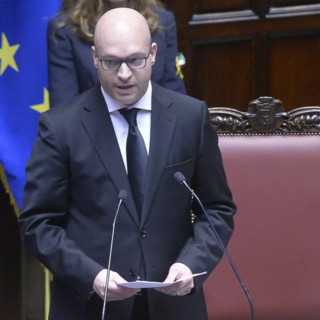 Fontana “La scomparsa del Papa lascia un vuoto profondo”