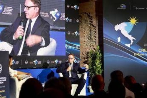 Lollobrigida: &quot;Mare risorsa cardine, per anni Ue ha sacrificato produzione pesca&quot;