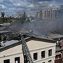 Ucraina, Russia non ferma le bombe: almeno 25 morti nei raid