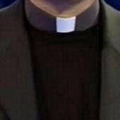 L'ex sacerdote si sposa e vuole un figlio, l'appello dei preti sposati al Vaticano L'ex sacerdote si sposa e vuole un figlio, l'appello dei preti sposati al Vaticano