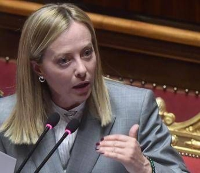 Meloni e la foto con il pentito: "Mio impegno contro ogni mafia è cristallino, non mi faccio intimidire da squallidi attacchi"