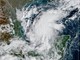 Uragano Isaias, cresce l’allerta negli Usa: evacuazioni e scuole chiuse in Florida e Alabama