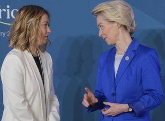 Dazi, Meloni: &quot;Fase complessa, serve lucidità&quot;. Nuovo colloquio con von der Leyen