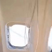 Il CEO di Ryanair sull'incidente al finestrino: "Il passeggero risucchiato? Non merita risarcimento milionario" Il CEO di Ryanair sull'incidente al finestrino: "Il passeggero risucchiato? Non merita risarcimento milionario"