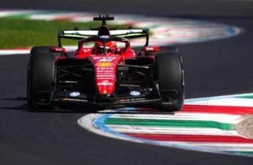 Gp Monza, subito super Ferrari: dominio Leclerc-Hamilton nelle prime libere Gp Monza, subito super Ferrari: dominio Leclerc-Hamilton nelle prime libere